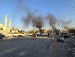 Syrian opposition forces advance to nearby Hama after seizing Aleppo