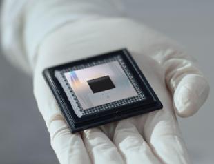 Google announces quantum computing chip breakthrough