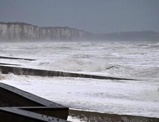 Possible cooling La Nina will be weak, short-lived