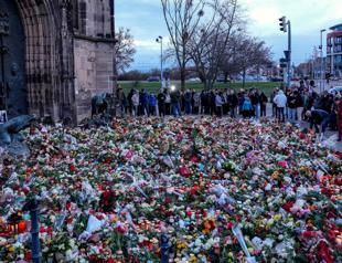 Germany pledges security inquest into Christmas market attack