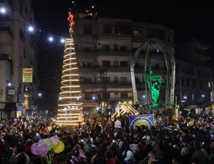 Christmas events in Syria amid calls for minority-inclusive rule