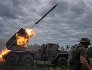 Ukraine reports massive Christmas day attack by Russia