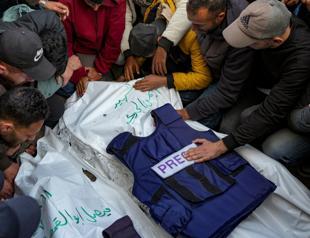 Israeli strike on press van kills 5 journalists in Gaza