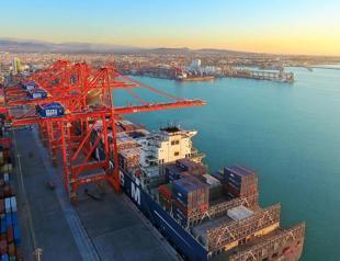 Türkiye’s exports hit record $262 billion in 2024