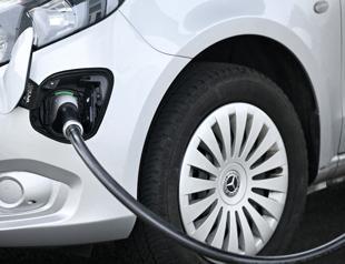 EV sales hit record in UK but still behind target