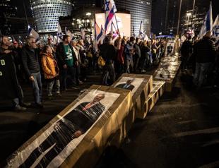 Israelis protest for deal as Hamas releases video of Gaza hostage