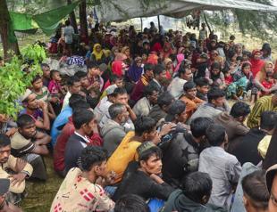 More than 260 Rohingya refugees arrive in Indonesia