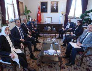 DEM Party engages in talks with AKP after Öcalan visit