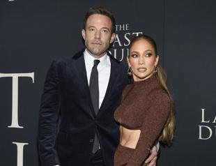Lopez and Affleck seek judges approval of divorce settlement