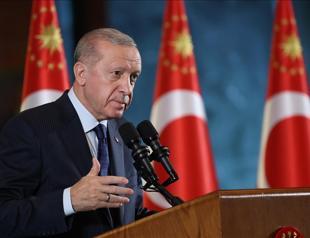 Syrians in Türkiye should return peacefully: Erdoğan
