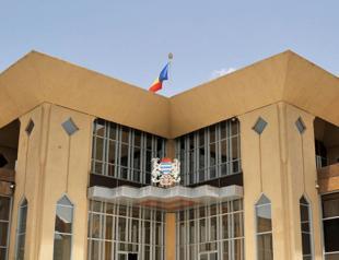 Assault on Chad presidential complex leaves 19 dead