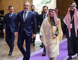 Fidan meets Arab, EU diplomats for talks on Syria