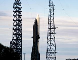 Blue Origin scrubs key test launch again