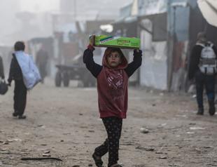 Gazans, Israelis brace for start of long-awaited Gaza truce