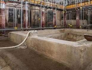 Pompeii reveals impressive bath complex