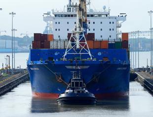 Panama complains to UN over Trump canal threat