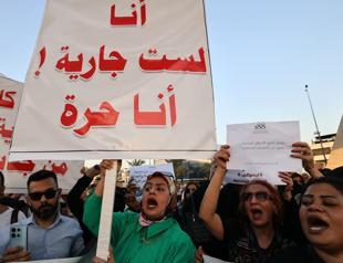 Iraq passes three controversial bills