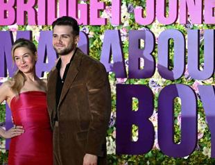 Zellweger celebrates ‘old friend Bridget’