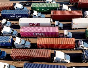 Trump in no rush to speak with Chinas Xi despite tariff battle