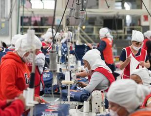 Mexican border cities in limbo as tariff threats spark recession fears