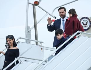 Top Trump officials head to Europe for security talks