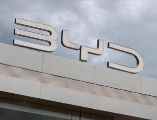 BYD to integrate DeepSeek, broaden self-driving tech