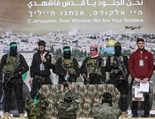 Hamas transfers Israeli hostages to Red Cross in latest Gaza swap