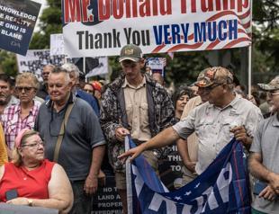 White S Africans gather in rally, claim they are victim of racism