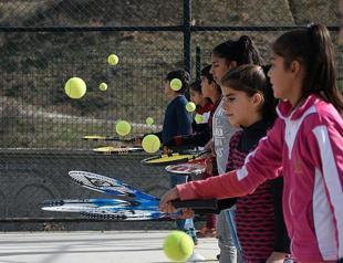 Education Ministry, federation to promote tennis in schools