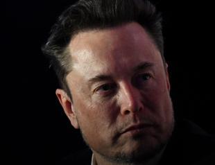 Musk gives federal workers another chance to justify jobs