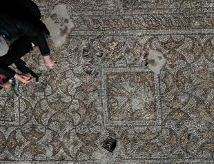 Mosaic House being unearthed in Pergamon