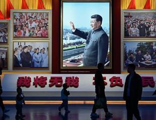 Xi urges calm response to challenges ahead of key meeting