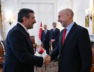 VP Yılmaz meets with British defense secretary in London