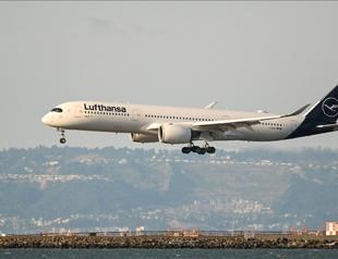 Lufthansa 2024 profits dive amid strikes, rising costs