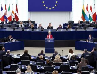 EU chief calls for defense surge