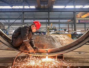 Data shows patchy Chinese economy in first two months