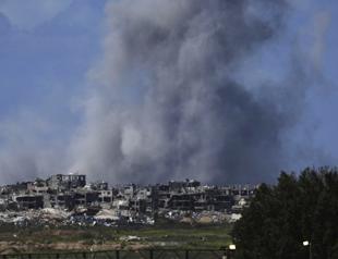 Gaza death toll rises to 970 after Israel launches new strikes