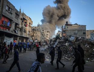 Over 30 killed in Israeli airstrikes in Gaza, Lebanon