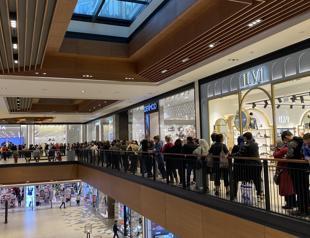 Consumer demand for electronic goods drive retail sales