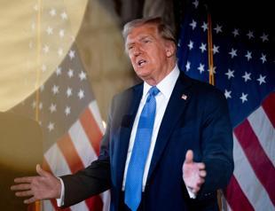 Trump signs order requiring citizenship proof in federal elections