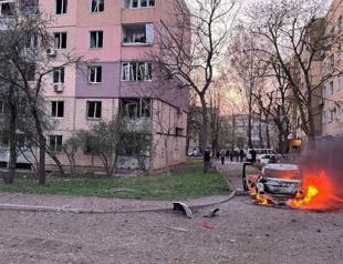 Russian strike kills 18 in Zelenskys home city