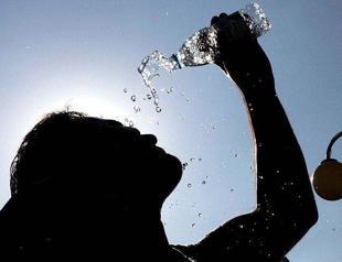 Worlds exceptional heat streak lengthens into March