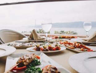 Two fish restaurants on two opposite sides of Istanbul