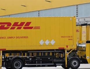 DHL to stop US deliveries worth more than $800