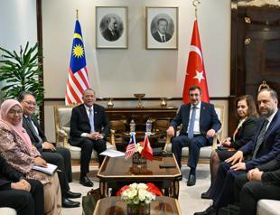 VP Yılmaz, Malaysian deputy premier discuss geopolitical, global issues