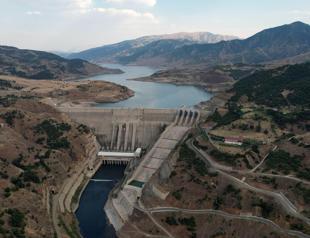 Private plants account for 80 percent of installed capacity