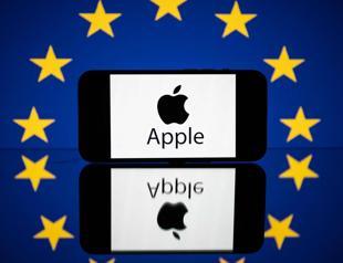 EU slaps fines on Apple and Meta, risking Washington fury