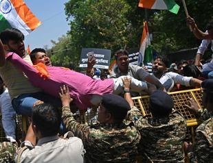 India and Pakistan urged to have maximum restraint after Kashmir attack