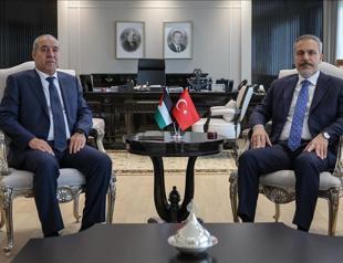 Fidan congratulates Palestinian vice president on new role