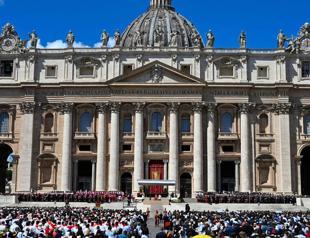 All eyes turn to conclave after Pope Franciss funeral